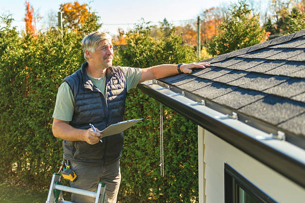 Professional Roofing technician working in Fitzgerald, GA